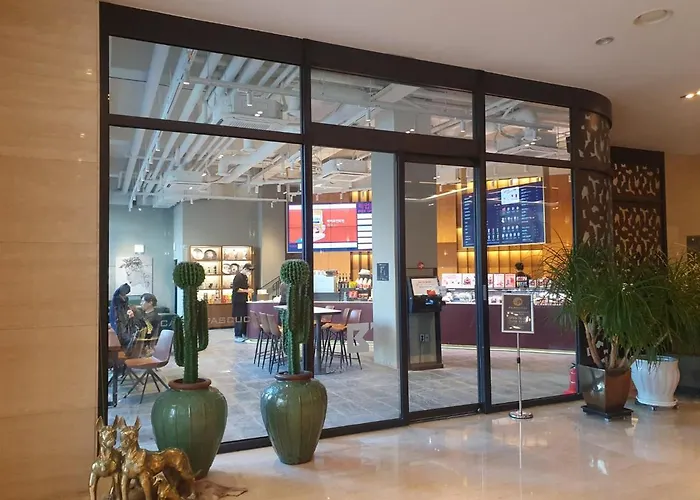 Business Hotel 3*