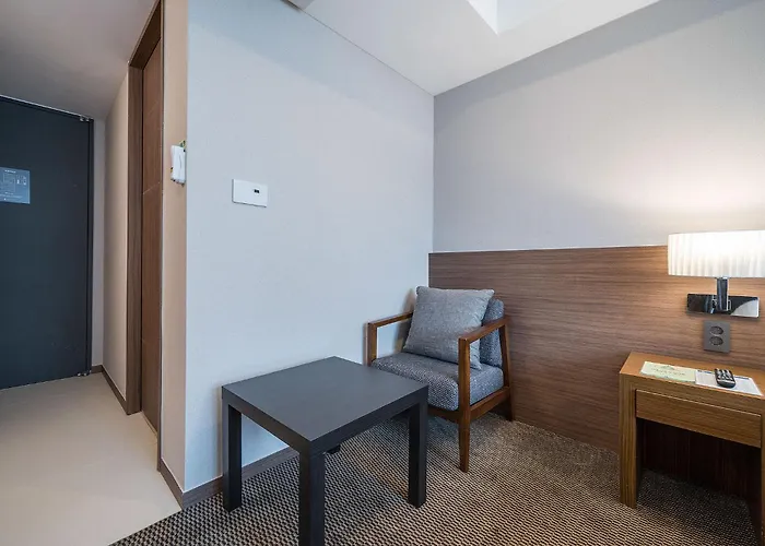 Hotel Business